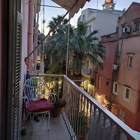 Apartment Old Town Best Place Very Close To Liston Balkony And Very Quiet